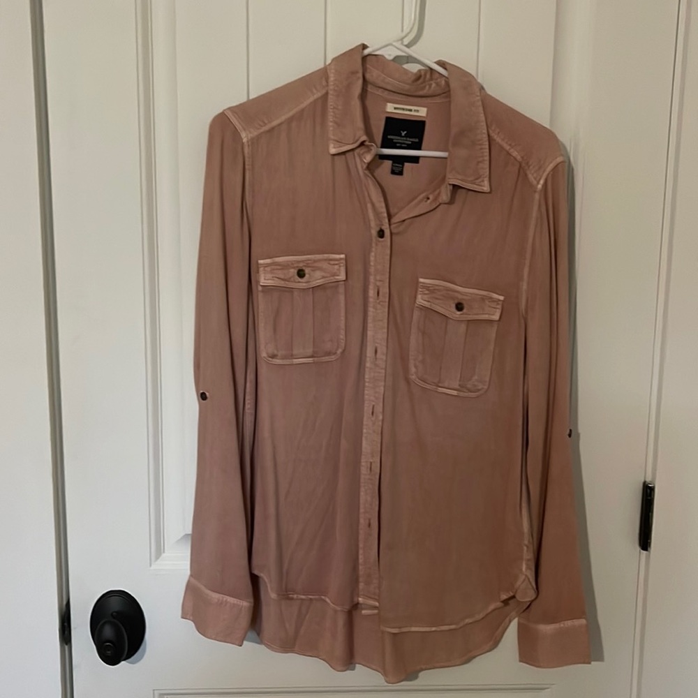 AMERICAN EAGLE BOYFRIEND FIT BLOUSE